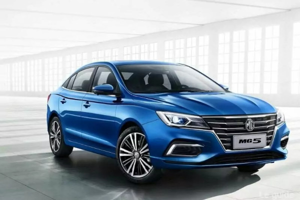 MG MG5 1.5 l AT Premium
