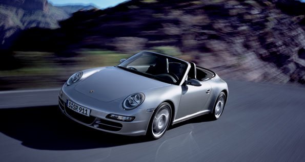 PORSCHE 911 CARRERA 4 Cabriolet