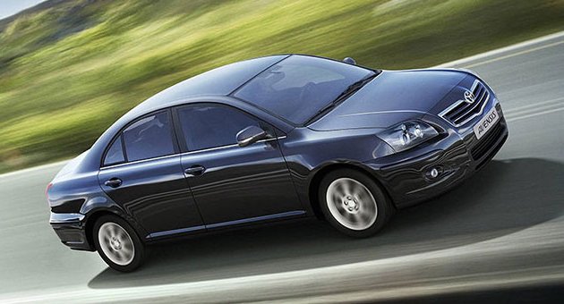 TOYOTA AVENSIS 2.2 L D4-D Pack Plus